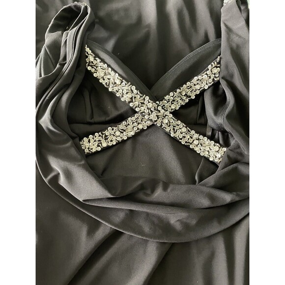 👗 Betsy & Adam Black Gown – Rhinestone Crisscross Waterfall Back– Size 8P - Picture 8 of 8